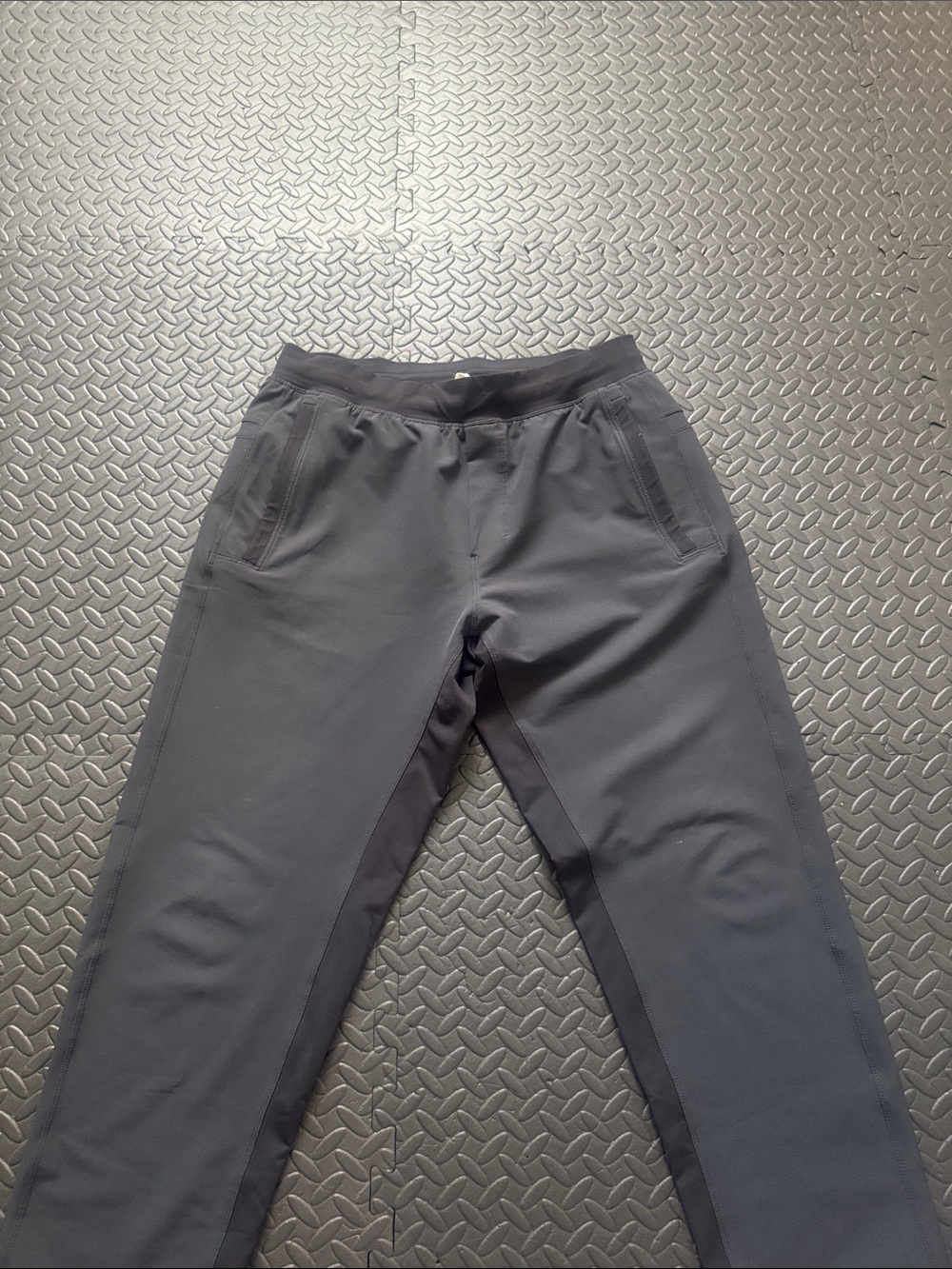 lululemon athletica Men's Dark Gray Jogger Pants